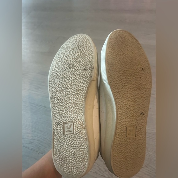 Size 10 - VEJA Esplar Leather Extra White W - Picture 8 of 8